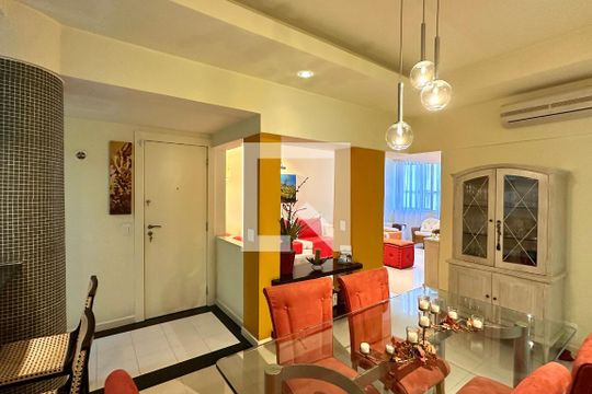 Apartamento para alugar com 3 quartos, 100m² em Leblon, Rio de Janeiro