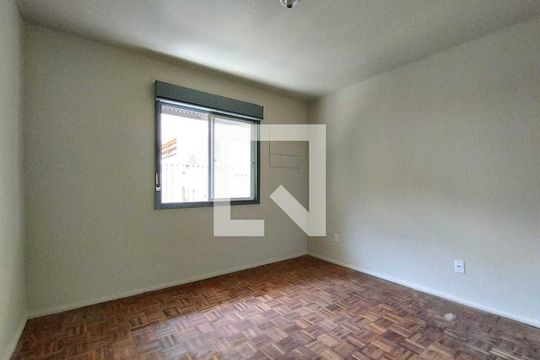 Quarto de apartamento para alugar com 2 quartos, 60m² em Petrópolis, Novo Hamburgo