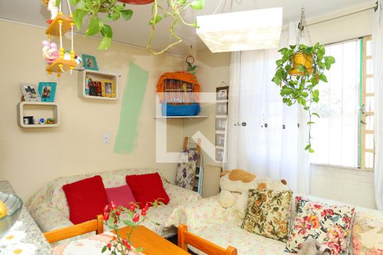 Apartamento para alugar com 2 quartos, 47m² em Conjunto Habitacional Santa Etelvina Ii, São Paulo