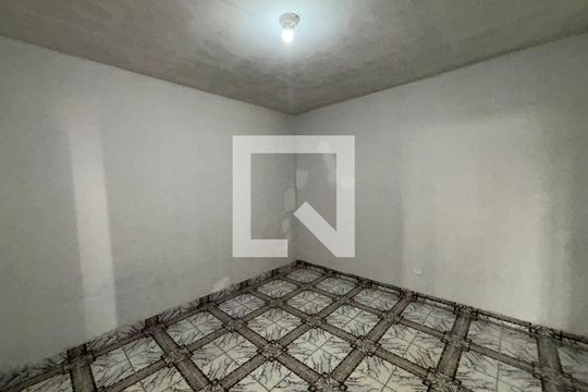 Quarto 1 de casa para alugar com 2 quartos, 85m² em Santa Luzia, Ribeirão Pires