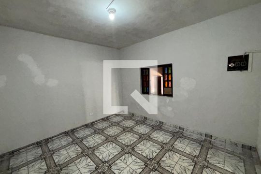 Quarto 1 de casa para alugar com 2 quartos, 85m² em Santa Luzia, Ribeirão Pires