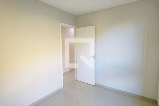 Quarto 1 de apartamento para alugar com 2 quartos, 45m² em Campo Grande, Rio de Janeiro