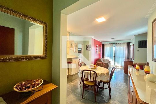 Sala de apartamento para alugar com 1 quarto, 75m² em Conceicao, Campinas