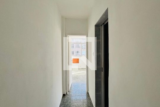 Apartamento para alugar com 2 quartos, 56m² em Copacabana, Rio de Janeiro