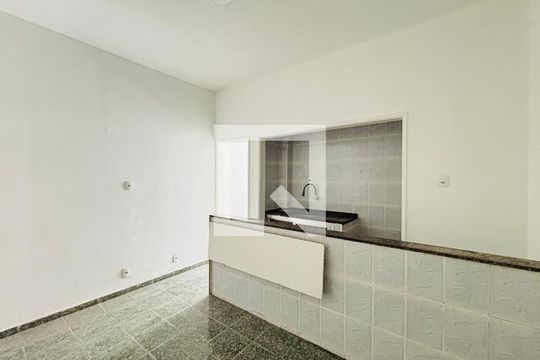Apartamento para alugar com 2 quartos, 56m² em Copacabana, Rio de Janeiro