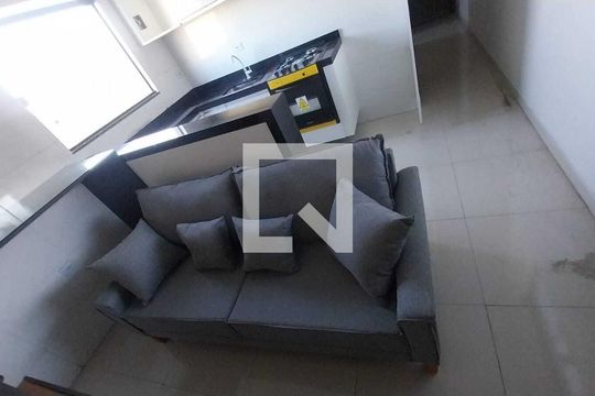 Sala de apartamento para alugar com 2 quartos, 45m² em Vila Bela, São Paulo