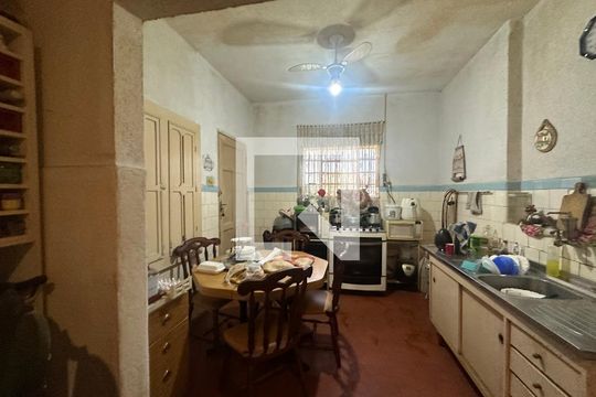 Cozinha de casa à venda com 4 quartos, 357m² em Jardim Belval, Barueri