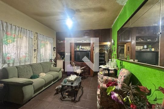 Sala de casa à venda com 4 quartos, 357m² em Jardim Belval, Barueri