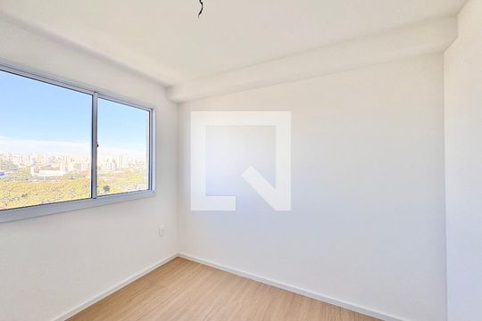 Quarto 1 de apartamento para alugar com 2 quartos, 28m² em Vila Arcadia, São Paulo