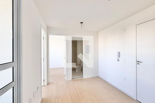 Sala/ Cozinha de apartamento para alugar com 2 quartos, 28m² em Vila Arcadia, São Paulo