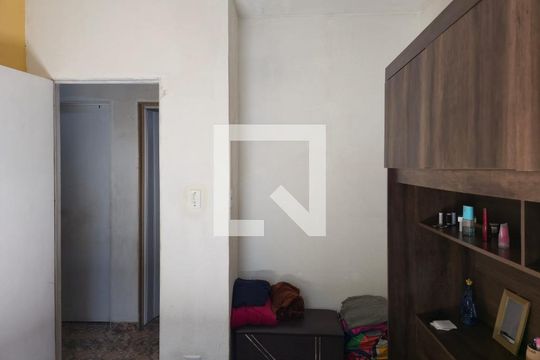 Quarto 02 de casa para alugar com 2 quartos, 72m² em Residencial Parque Cumbica, Guarulhos