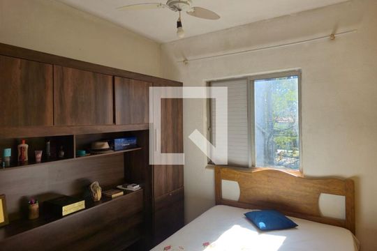 Quarto 01 de casa para alugar com 2 quartos, 72m² em Residencial Parque Cumbica, Guarulhos