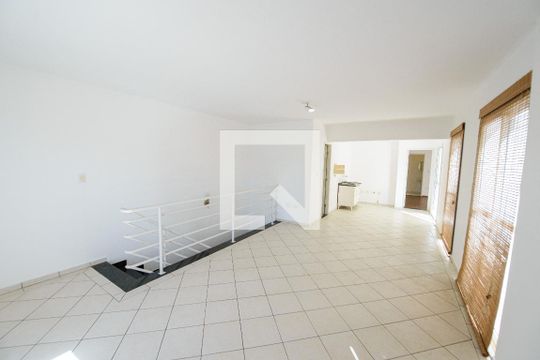 Sala 2 de apartamento para alugar com 3 quartos, 297m² em Centro, Taubaté