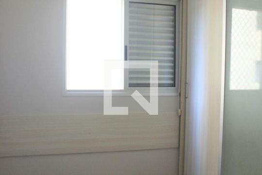Quarto 1 de apartamento para alugar com 2 quartos, 56m² em Vila Tijuco, Guarulhos