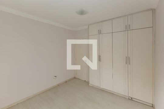 Quarto 1 de apartamento para alugar com 3 quartos, 78m² em Santo Antônio, Belo Horizonte