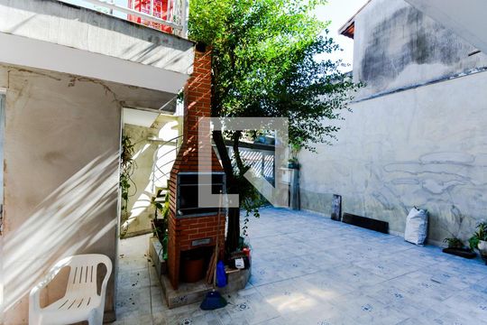 Vista da Sala de casa à venda com 4 quartos, 220m² em Vila Rio de Janeiro, Guarulhos