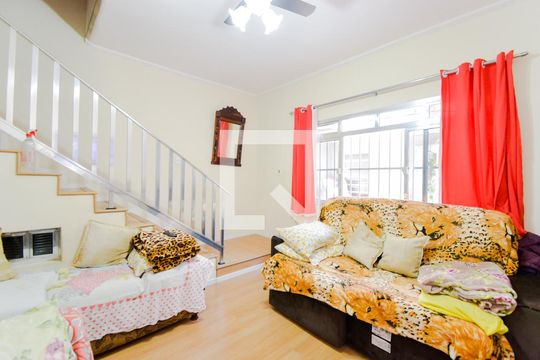 Sala de casa à venda com 4 quartos, 220m² em Vila Rio de Janeiro, Guarulhos