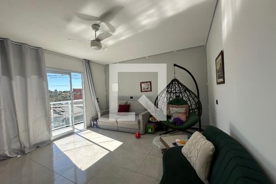 Sala de casa à venda com 4 quartos, 230m² em Jardim Tupa, Barueri