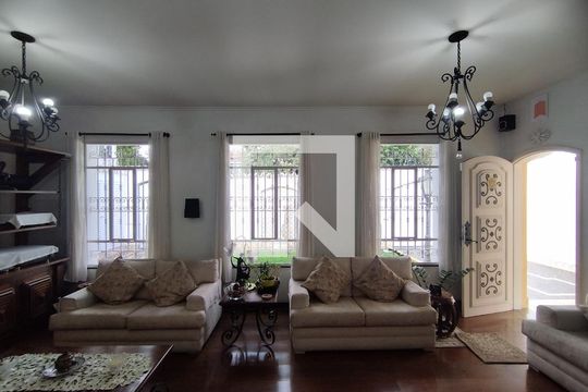 Sala  de casa à venda com 4 quartos, 568m² em Cursino, São Paulo