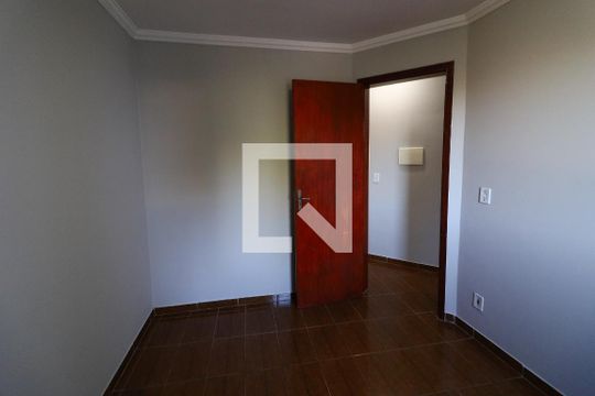Quarto 2 de apartamento para alugar com 2 quartos, 52m² em Padroeira, Osasco