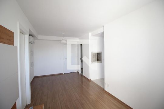 Sala de apartamento para alugar com 1 quarto, 49m² em Petrópolis, Porto Alegre