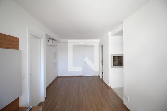 Sala de apartamento para alugar com 1 quarto, 49m² em Petrópolis, Porto Alegre