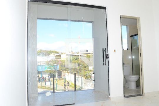 Suíte 1 de casa à venda com 3 quartos, 135m² em Jardim Vitoria, Belo Horizonte