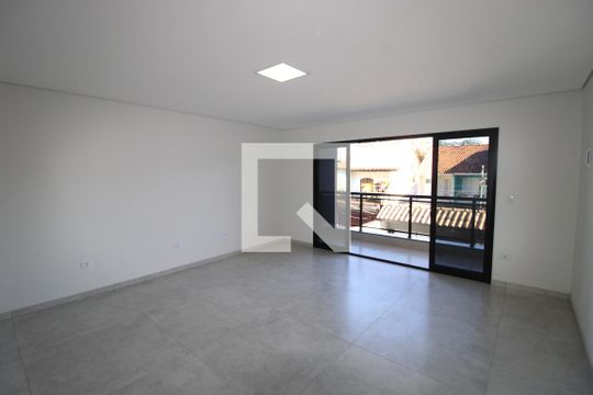 Casa à venda com 3 quartos, 210m² em Jardim Nossa Senhora do Carmo, São Paulo