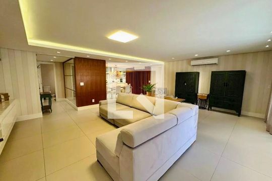 Apartamento à venda com 3 quartos, 228m² em Centro, Canoas