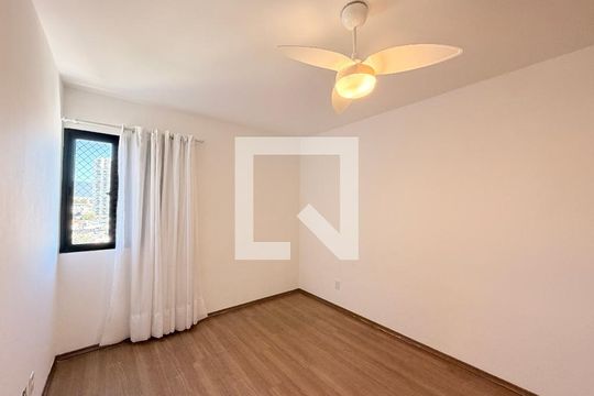 Suíte de apartamento para alugar com 3 quartos, 93m² em Jardim Messina, Jundiaí
