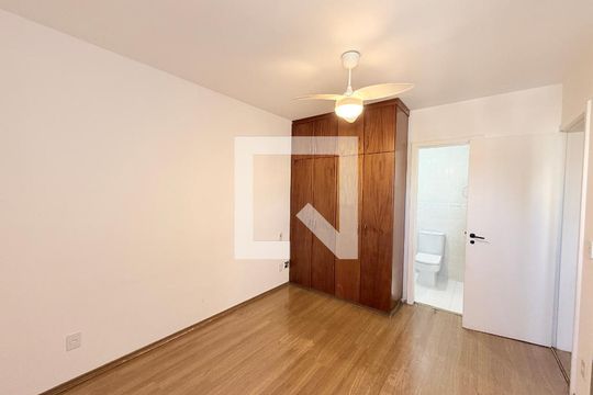 Suíte de apartamento para alugar com 3 quartos, 93m² em Jardim Messina, Jundiaí