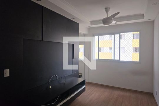 Apartamento para alugar com 2 quartos, 60m² em Picanço, Guarulhos