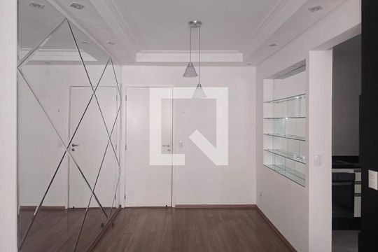 Apartamento para alugar com 2 quartos, 60m² em Picanço, Guarulhos