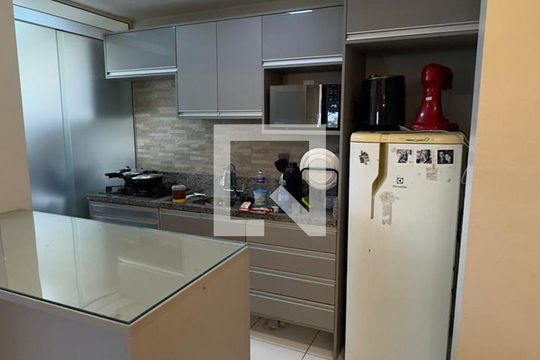 Cozinha de apartamento à venda com 2 quartos, 60m² em São José, Canoas