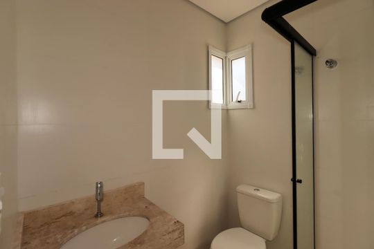 Banheiro da Suíte de apartamento para alugar com 2 quartos, 68m² em Vila Curuçá, Santo André