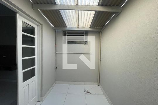 Apartamento para alugar com 3 quartos, 118m² em Industrial, Novo Hamburgo