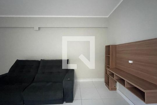 Apartamento para alugar com 3 quartos, 118m² em Industrial, Novo Hamburgo