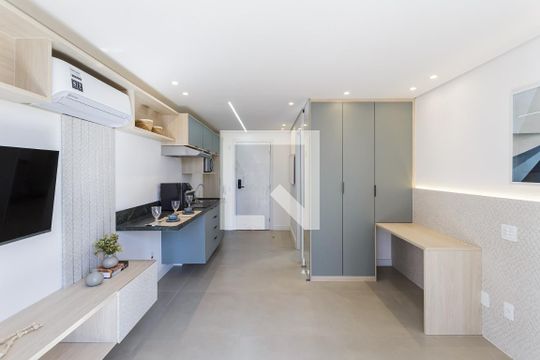 Studio de kitnet/studio para alugar com 1 quarto, 25m² em Vila Olímpia, São Paulo