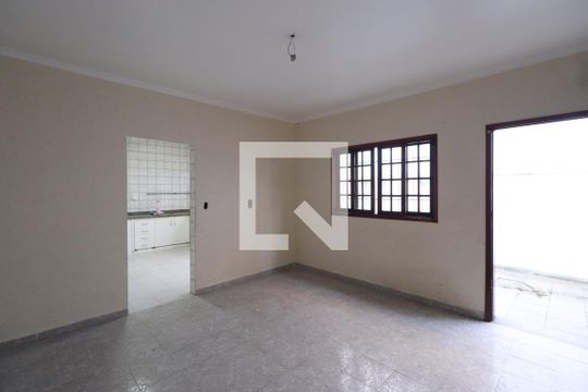 Casa para alugar com 2 quartos, 168m² em Vila Gomes Cardim, São Paulo
