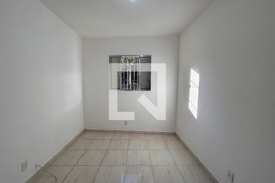 Quarto  de casa para alugar com 1 quarto, 40m² em Vila do Castelo, São Paulo