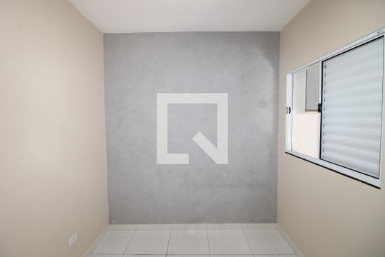 Casa de Condomínio para alugar com 2 quartos, 48m² em Itaquera, São Paulo