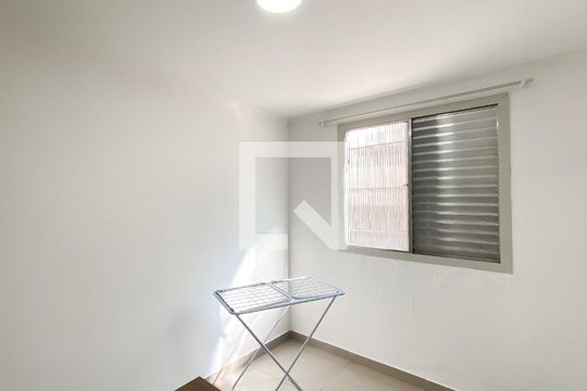 Quarto 2 de apartamento à venda com 2 quartos, 42m² em Conjunto Habitacional Padre Manoel de Paiva, São Paulo