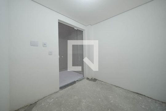Quarto 1 de apartamento à venda com 2 quartos, 34m² em Vila Santana, São Paulo