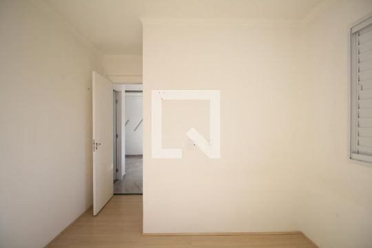 Quarto 1 de apartamento para alugar com 2 quartos, 42m² em Vila Plana, São Paulo