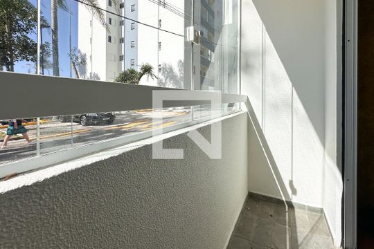 Sacada de apartamento à venda com 2 quartos, 56m² em Bairro dos Casa, São Bernardo do Campo