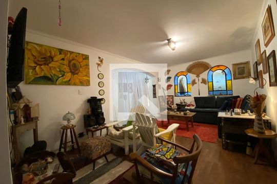 Sala de casa para alugar com 3 quartos, 250m² em Jardim Peri Peri, São Paulo