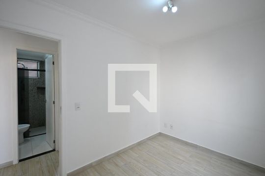 Quarto 1 de apartamento à venda com 2 quartos, 40m² em Jardim Umarizal, São Paulo