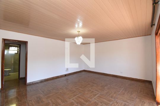 Casa para alugar com 4 quartos, 330m² em Santo Inácio, Curitiba