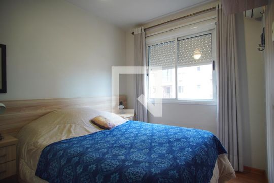 Suíte de apartamento à venda com 2 quartos, 64m² em Sarandi, Porto Alegre