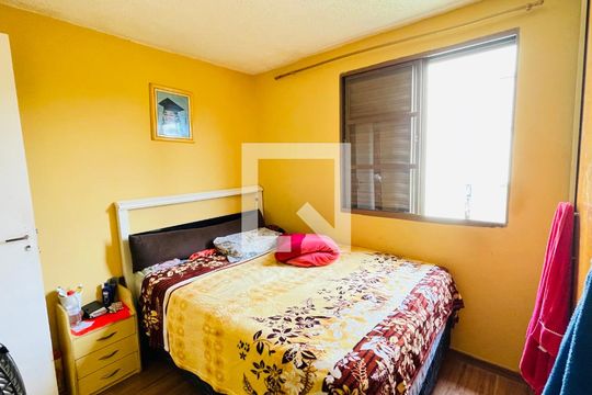 Quarto 2 de apartamento para alugar com 2 quartos, 47m² em Jardim Sao Miguel, Cotia